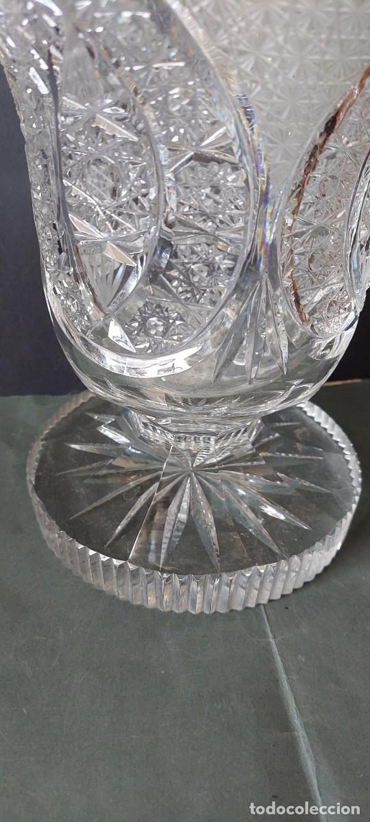 Antig&uuml;edades: Gran florero de cristal tallado de Bacarrat - Foto 3