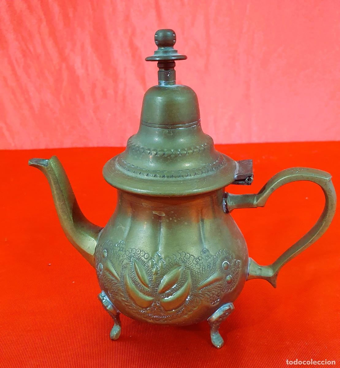 Antig&uuml;edades: Tetera de laton Frances - Foto 2