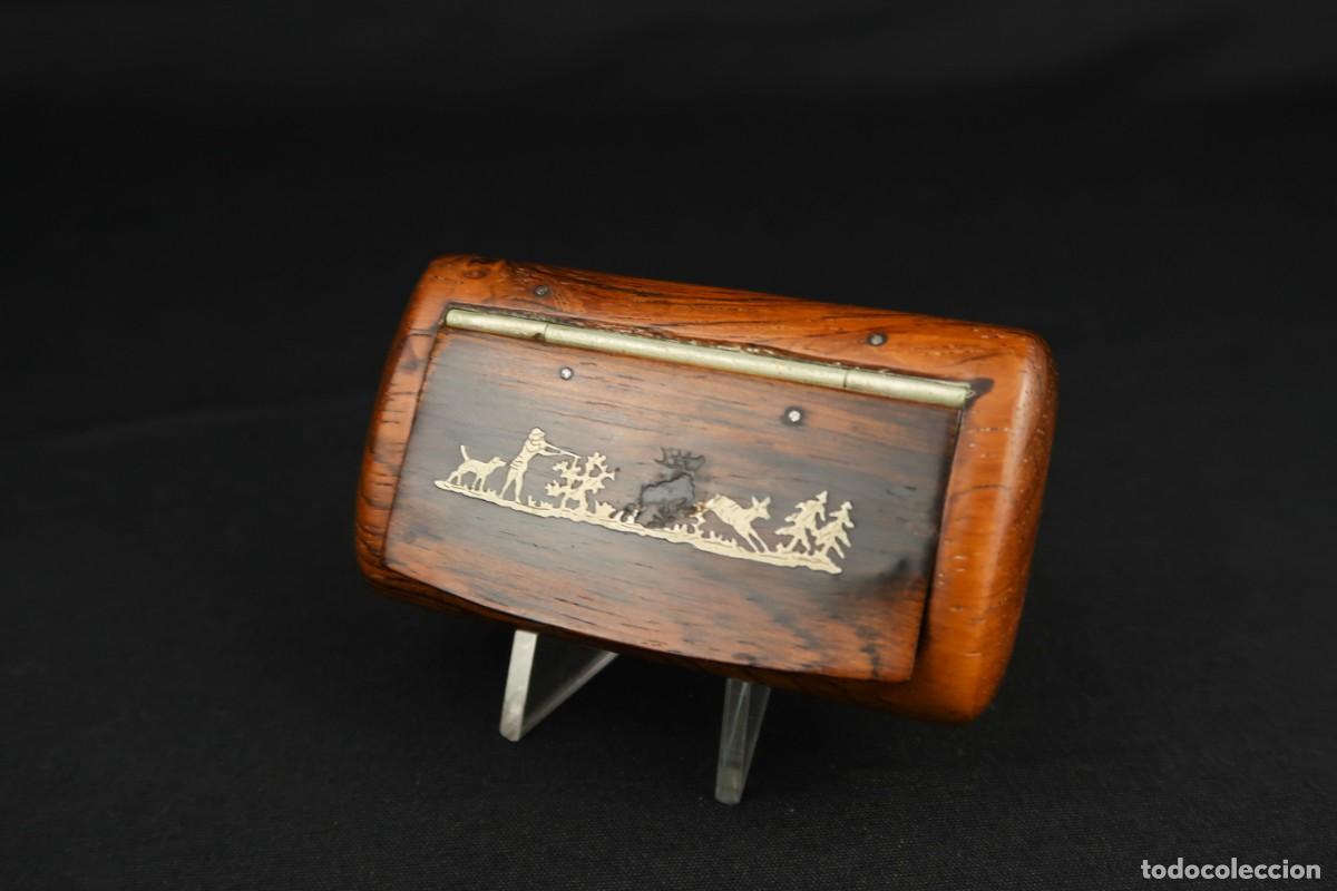 Antig&uuml;edades: Antigua Caja de Rape de Madera - Foto 1