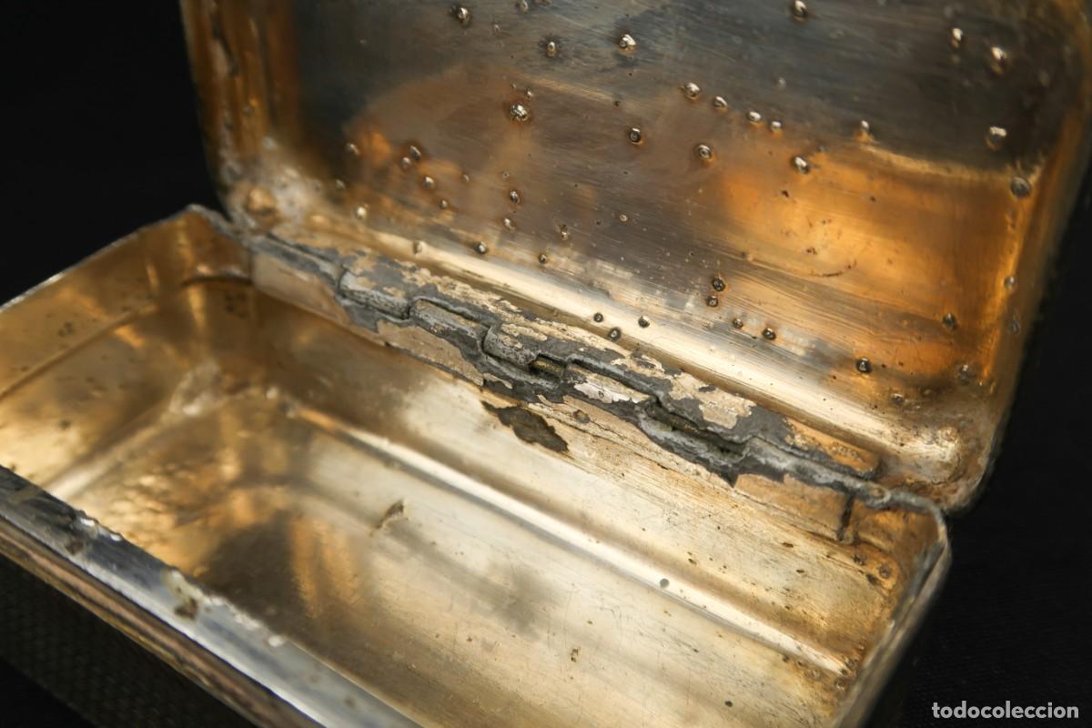 Antig&uuml;edades: Antigua Caja de Rape de Metal Plateado - Foto 13