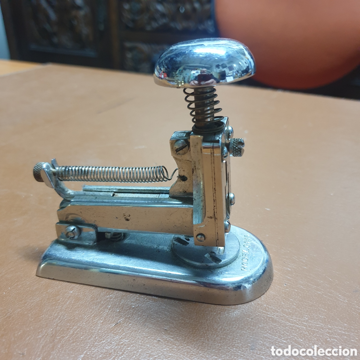 Antig&uuml;edades: Antigua grapadora - Foto 1