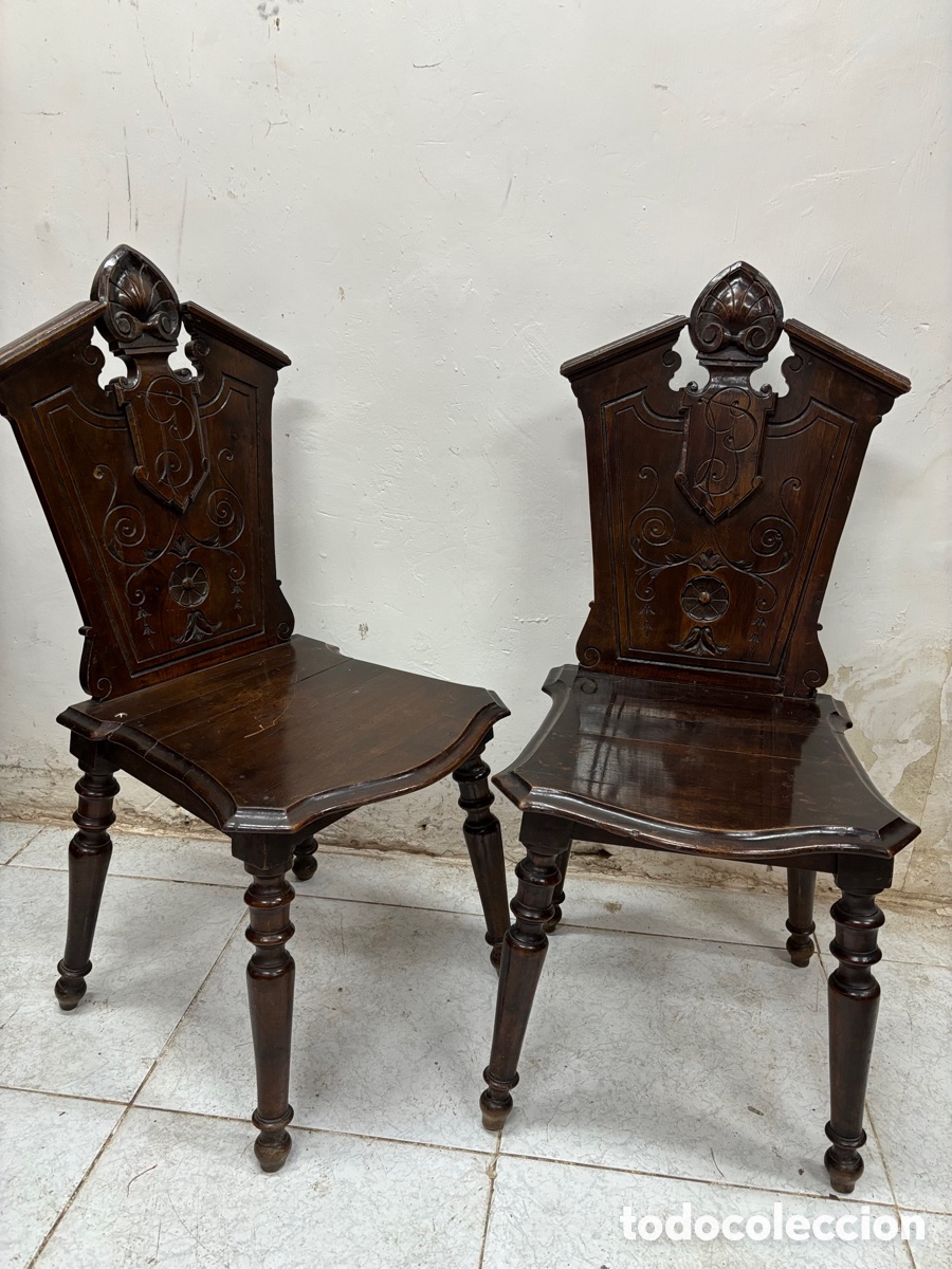Antig&uuml;edades: Pareja de sillas Alfonsinas - Foto 1