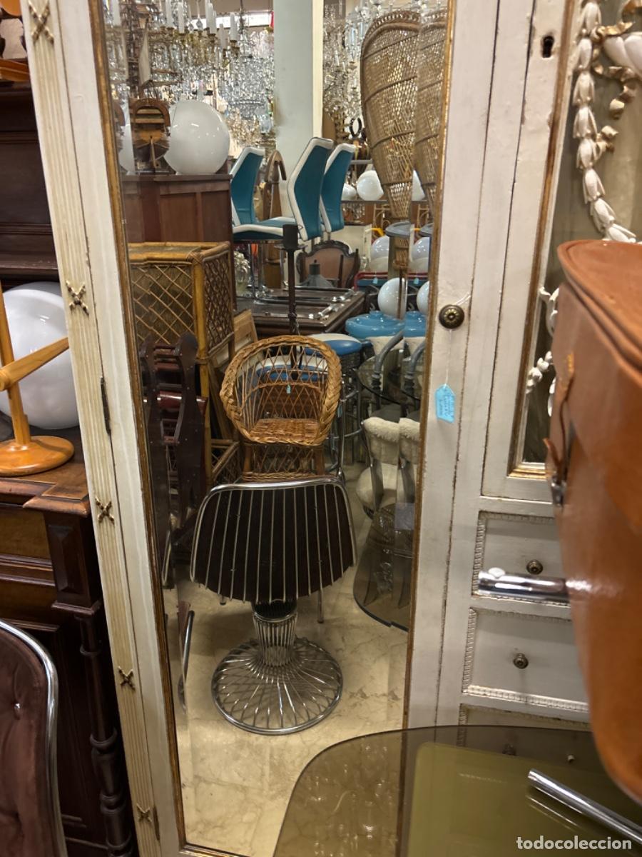 Antig&uuml;edades: Armario blanco - Foto 1