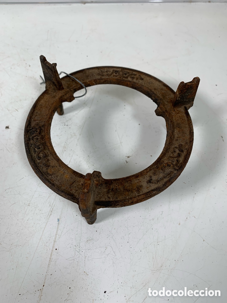 Antig&uuml;edades: 01_ Soporte de hierro - Foto 2