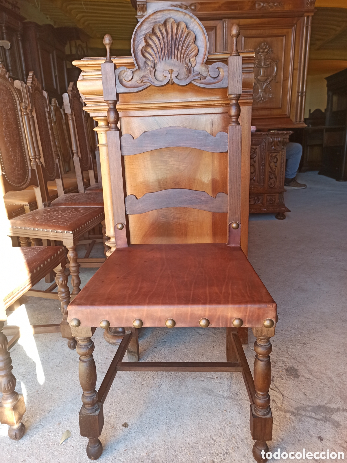 Antig&uuml;edades: Sillas r&uacute;sticas con peineta de madera - Foto 1