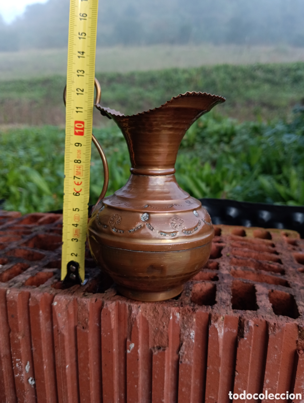 Antig&uuml;edades: PEQUE&Ntilde;A JARRA EN COBRE REPUJADO. - Foto 9