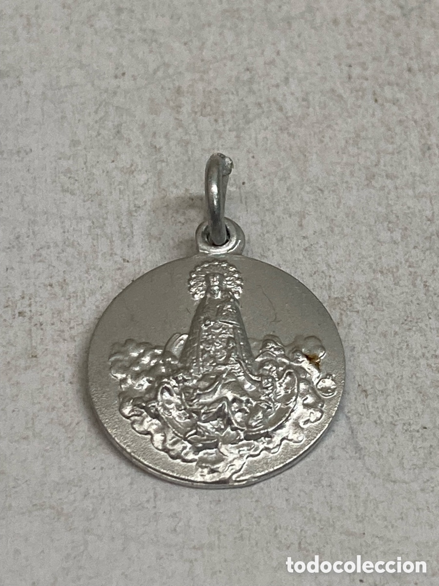 Antig&uuml;edades: Medalla de metal religiosa C208 - Foto 1