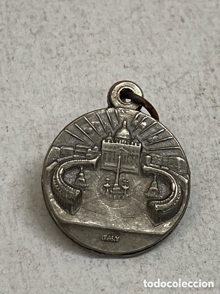 Antig&uuml;edades: Medalla de metal religiosa C208 - Foto 2