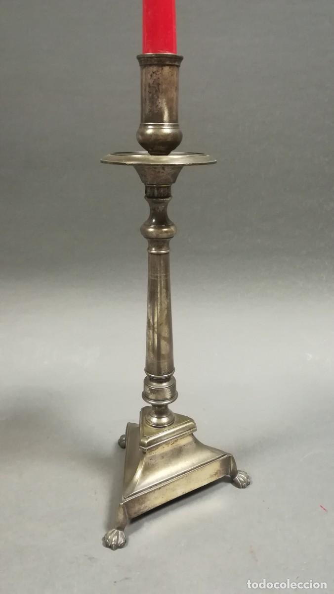 Antig&uuml;edades: CANDELERO DE METAL PLATEADO - Foto 5