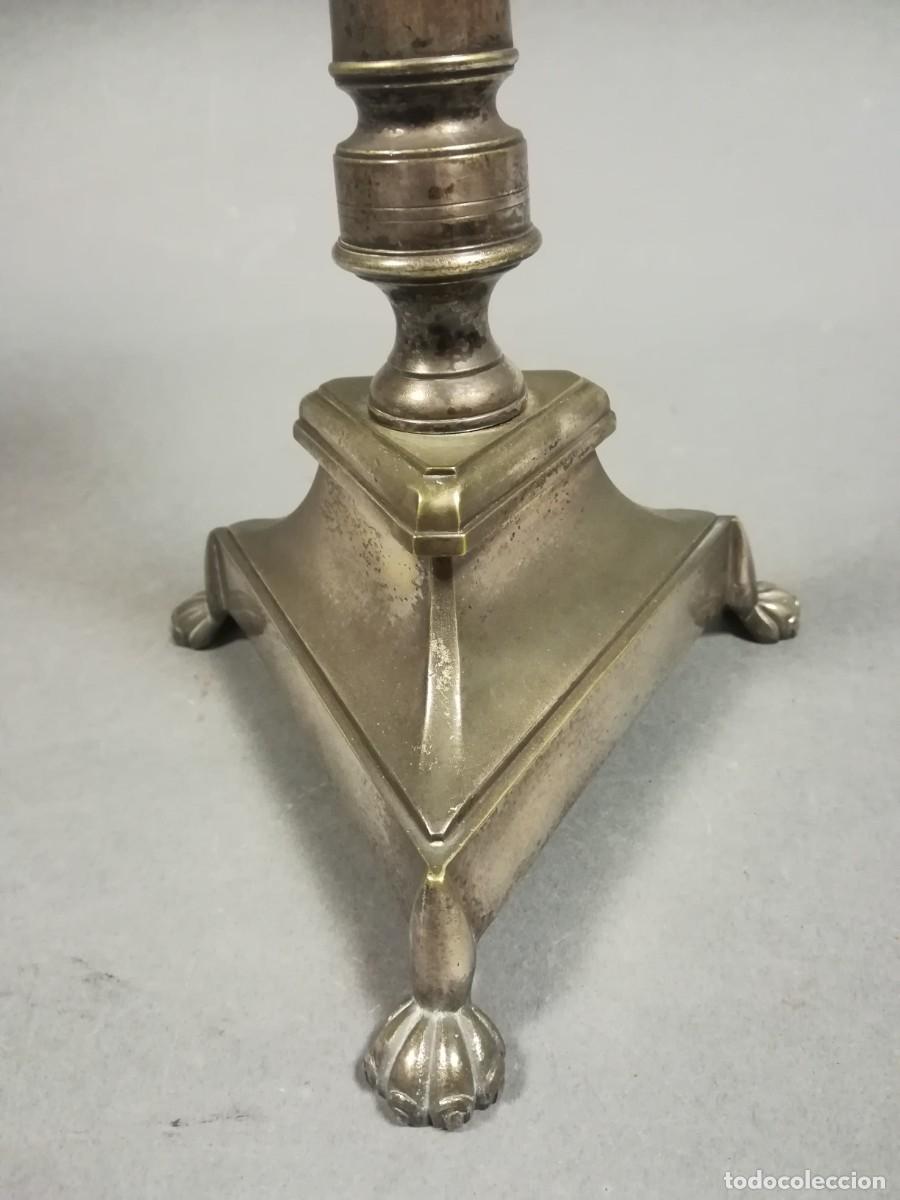 Antig&uuml;edades: CANDELERO DE METAL PLATEADO - Foto 7