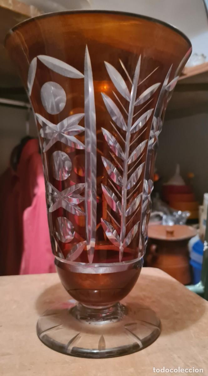 Antig&uuml;edades: Antiguo jarron copa de cristal tallado - Foto 1