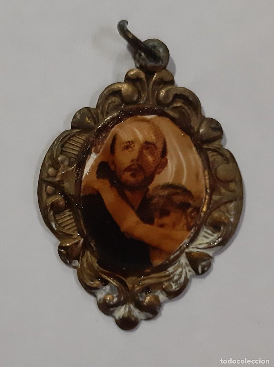 Antig&uuml;edades: MEDALLA SAN JUAN DE DIOS PLATEADA - Foto 1