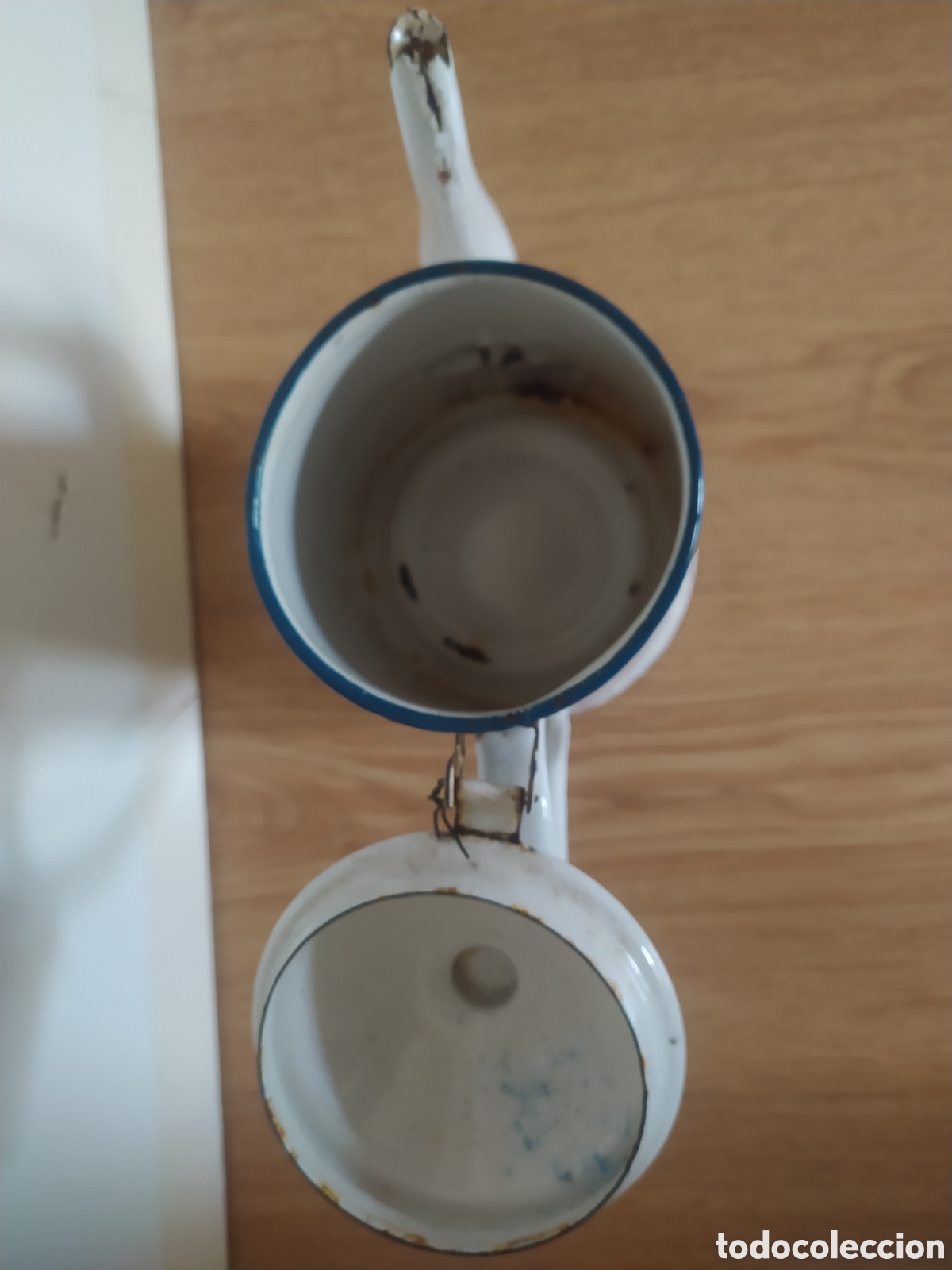 Antig&uuml;edades: Cafetera de hierro esmaltado en blanco - Foto 5