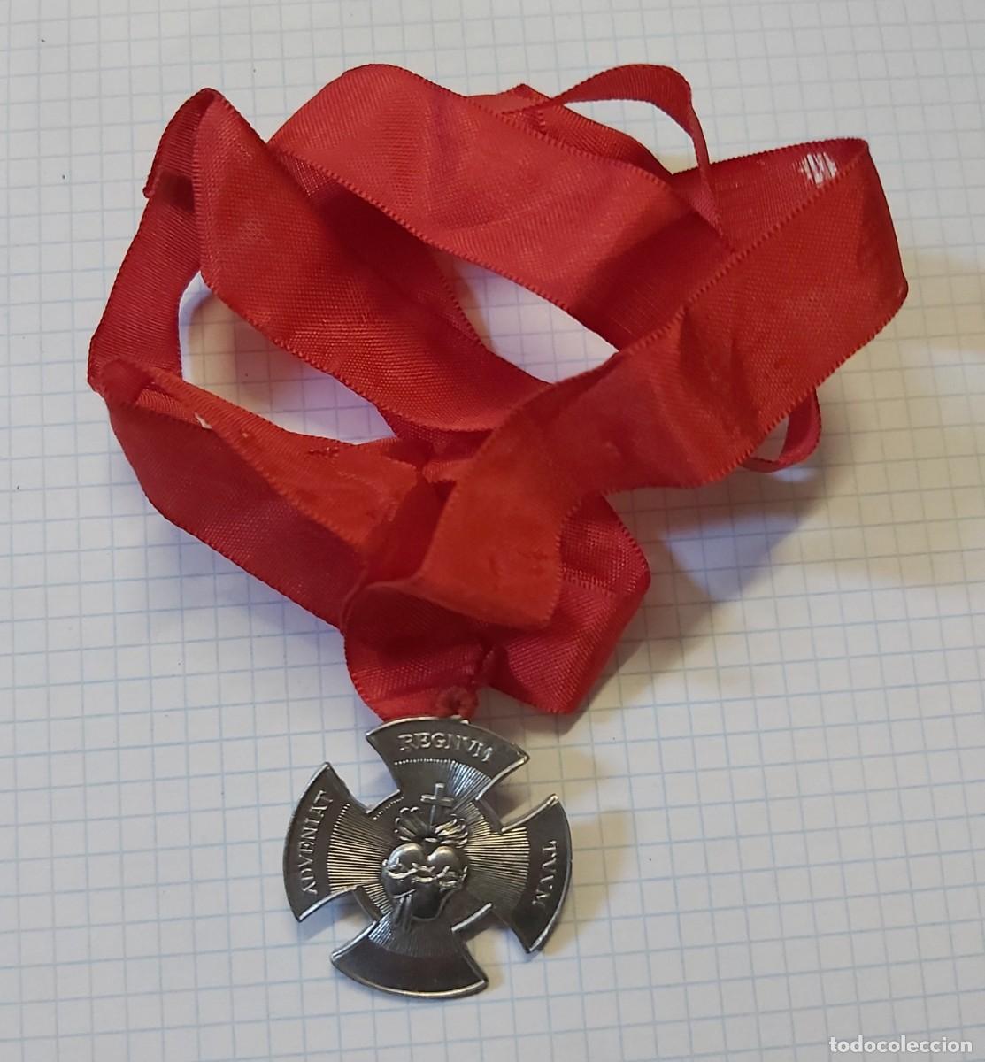 Antig&uuml;edades: Medalla religiosa de cuello - Foto 1