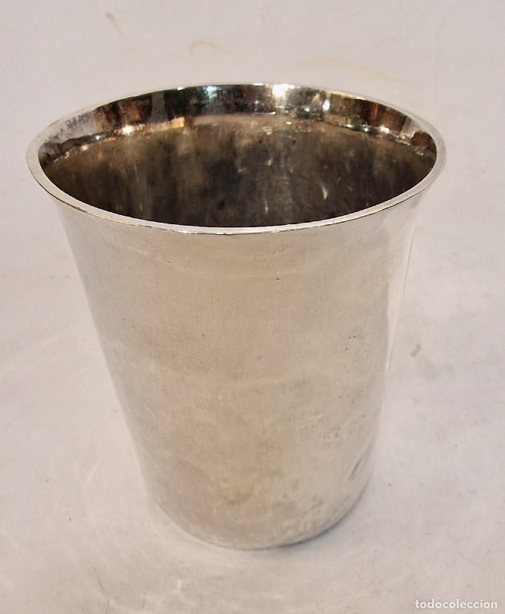 Antig&uuml;edades: Vaso de plata con marcas de Valladolid - Foto 1