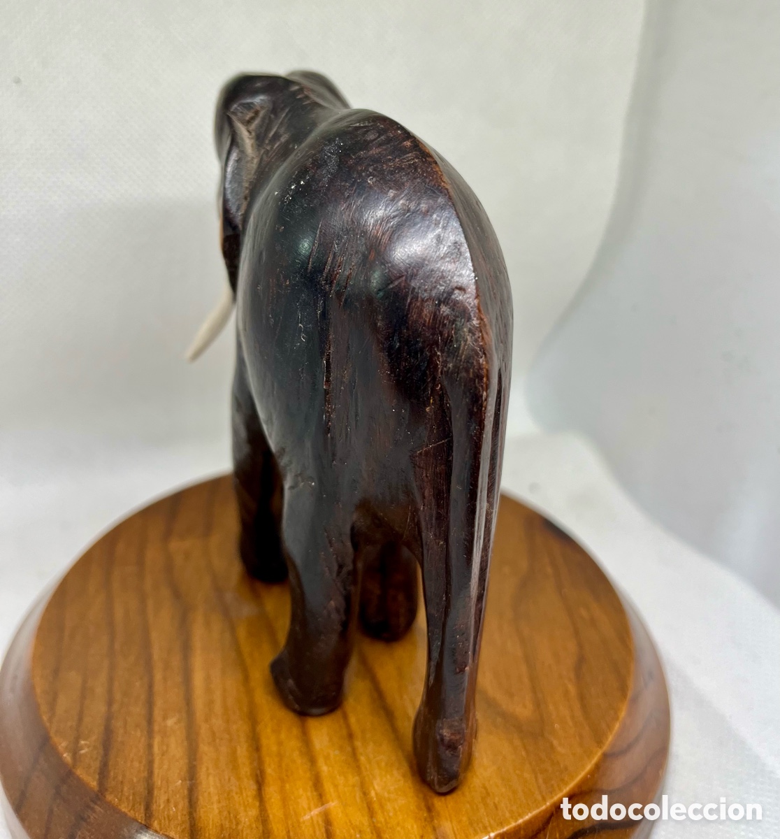 Antig&uuml;edades: TALLA ELEGANTE DE MADERA NOBLE - Foto 4