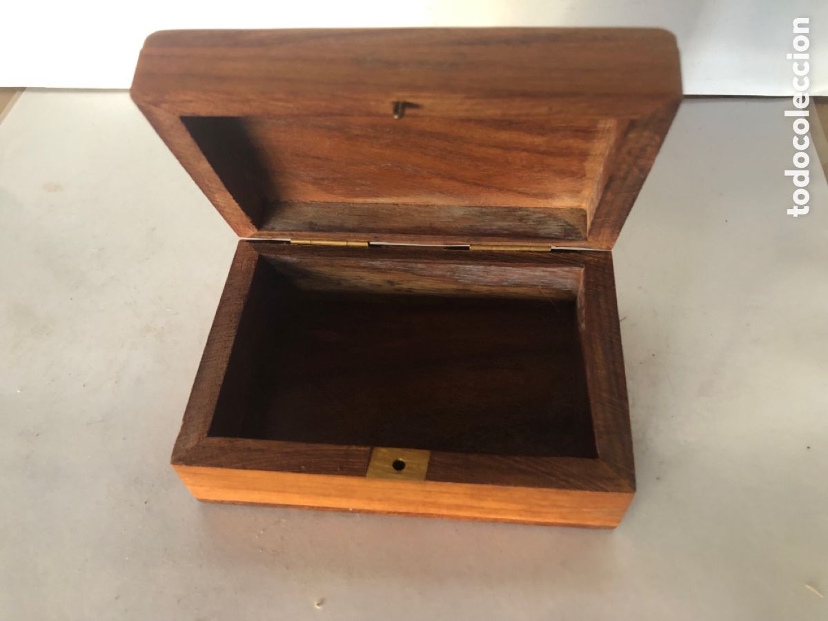 Antig&uuml;edades: Caja joyero de madera de nogal - Foto 2