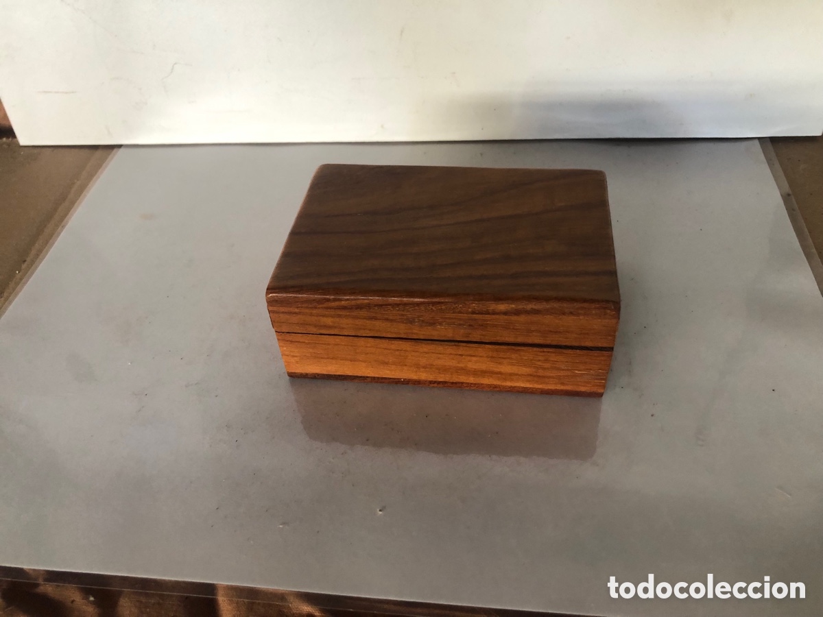 Antig&uuml;edades: Caja joyero de madera de nogal - Foto 1