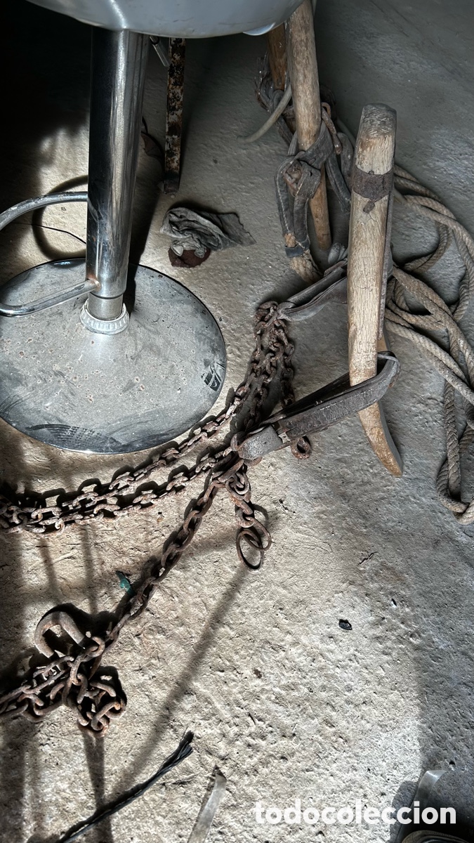 Antig&uuml;edades: Lote aperos y trillos - Foto 14