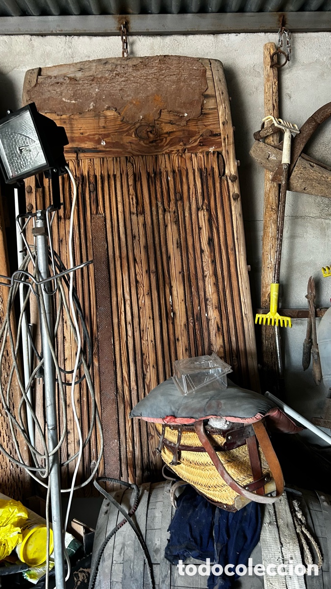 Antig&uuml;edades: Lote aperos y trillos - Foto 1