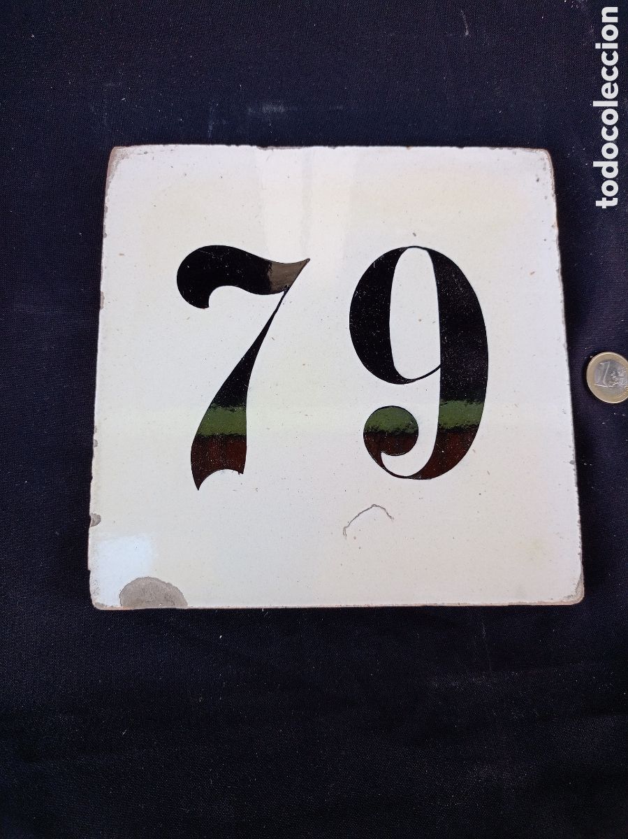 Antig&uuml;edades: AZULEJO CON N&Uacute;MERO DE CASA 79 - Foto 1