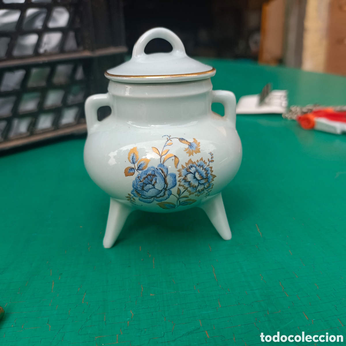 Antig&uuml;edades: Mini olla o salsera de porcelana azul CAPEANS jarra ... Azucarero