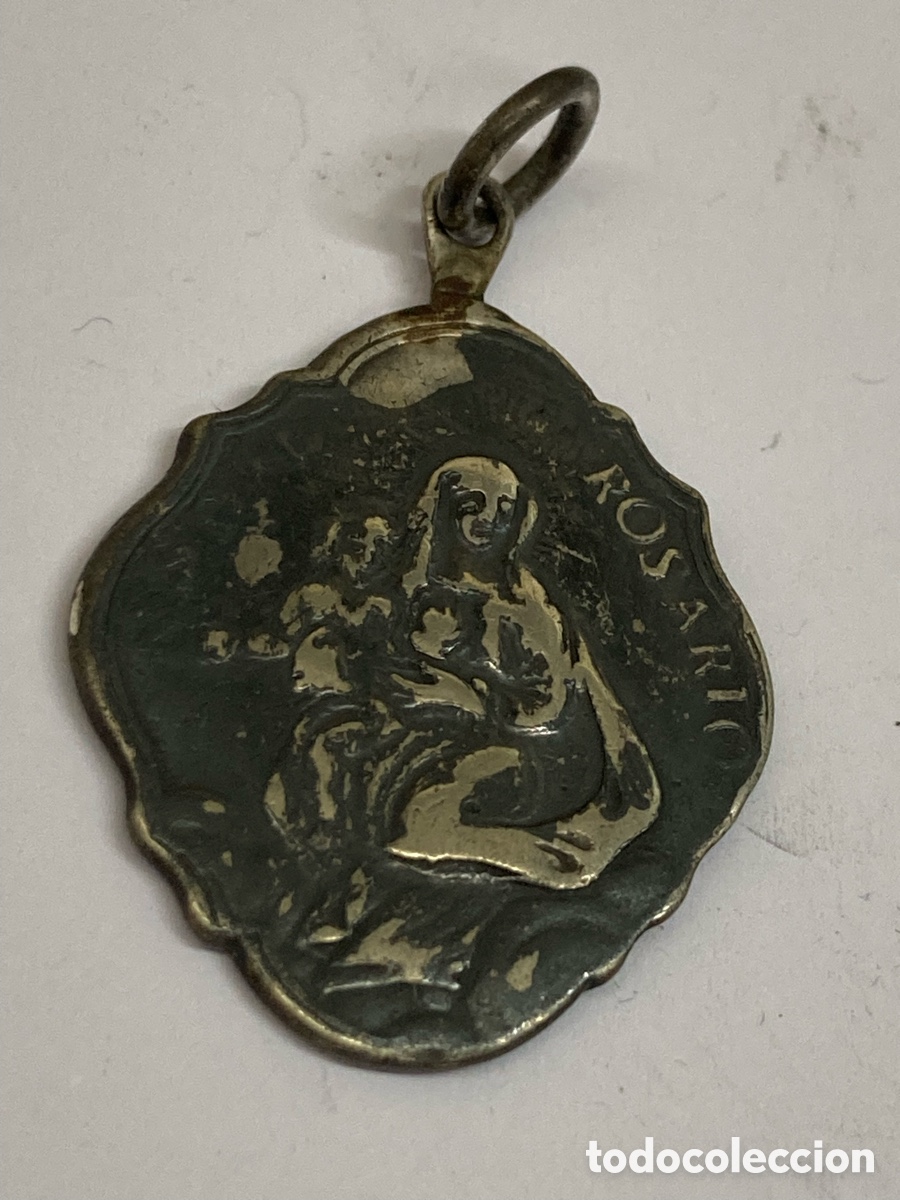 Antig&uuml;edades: Medalla de plata Religiosa C204 - Foto 2