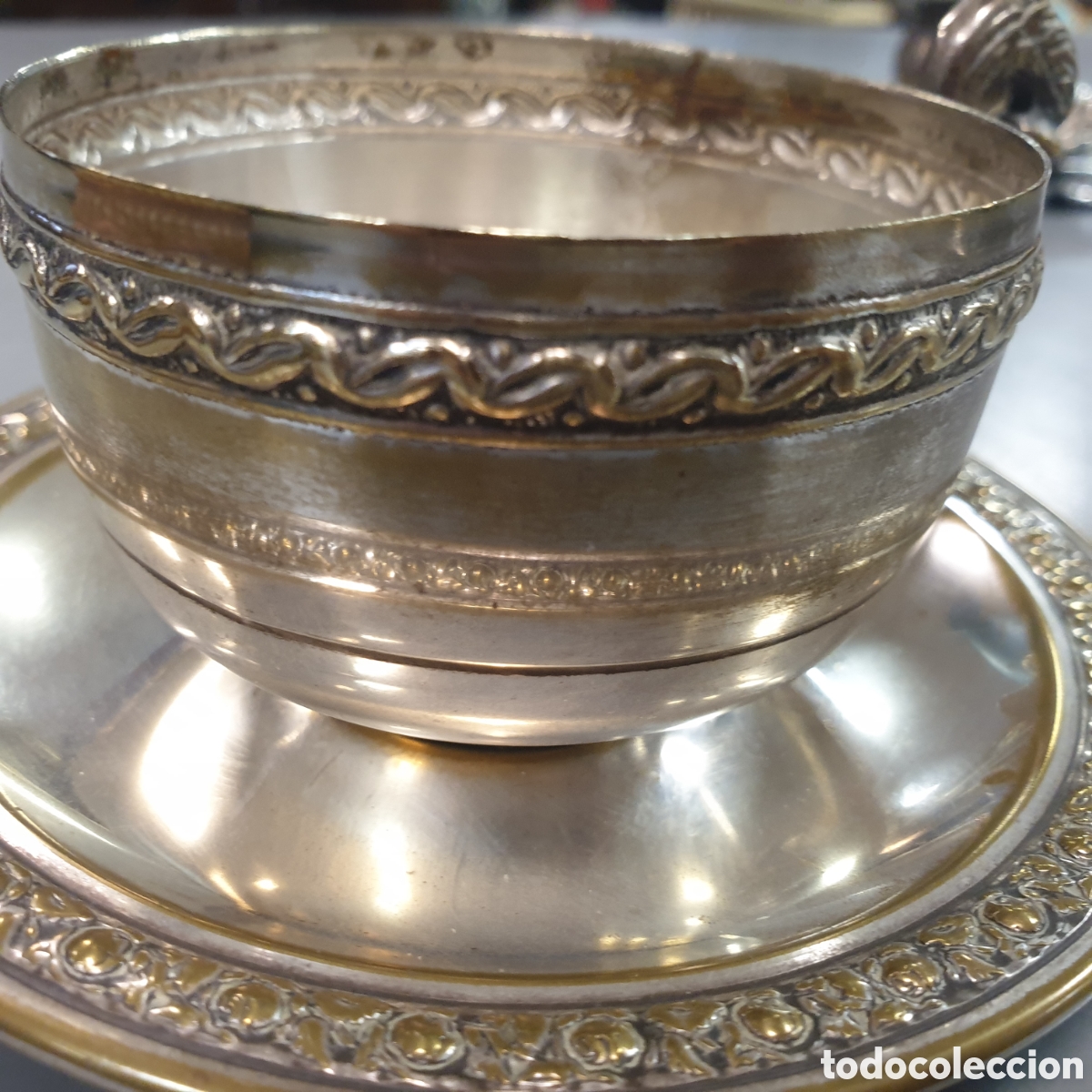 Antig&uuml;edades: Taza con plato alpaca - Foto 3
