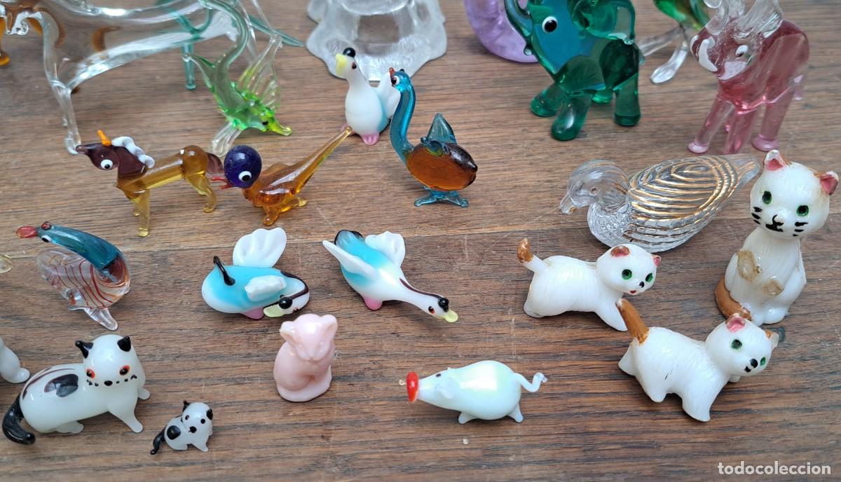 Antig&uuml;edades: Lote de 33 animales de cristal - Foto 5