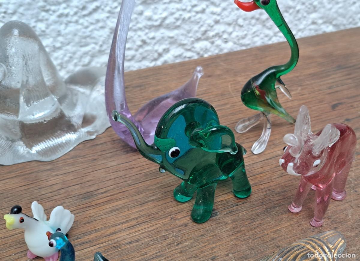 Antig&uuml;edades: Lote de 33 animales de cristal - Foto 11