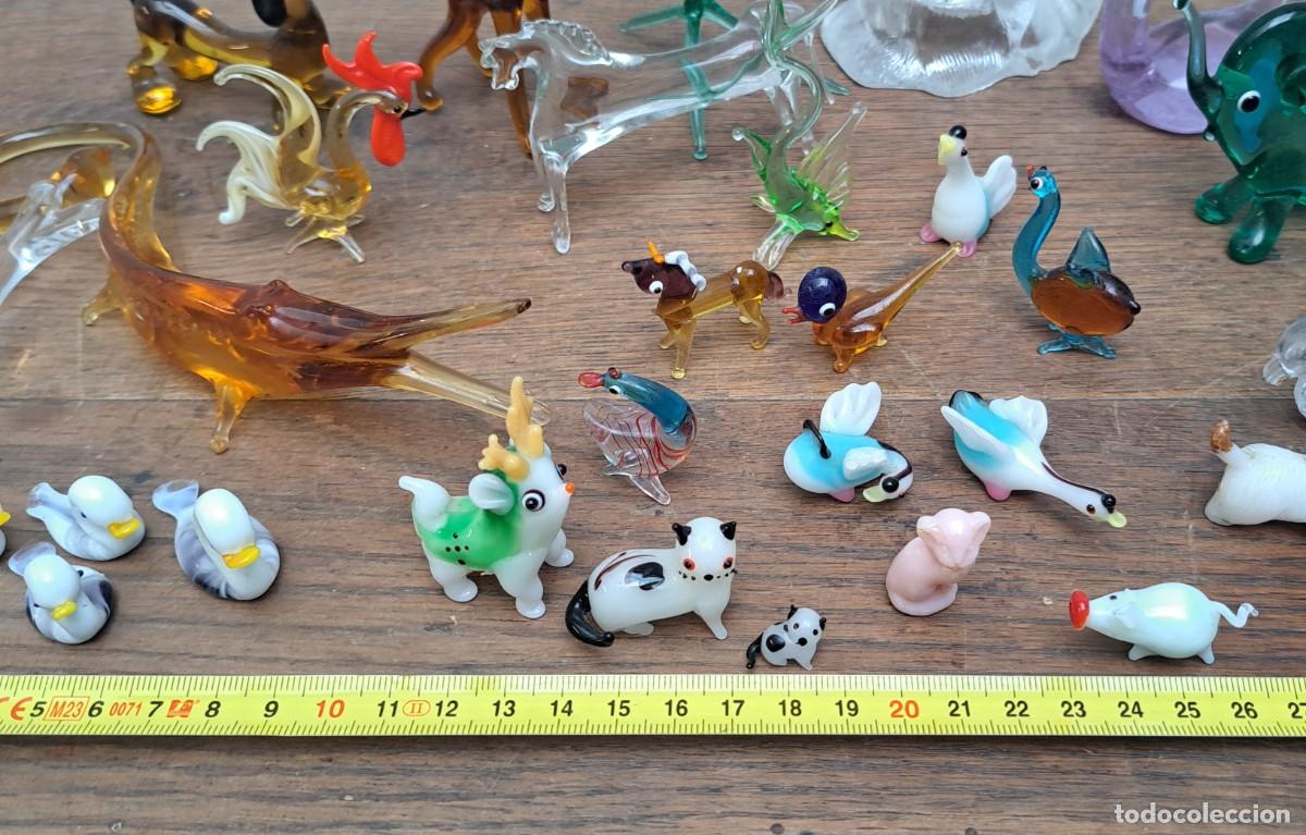 Antig&uuml;edades: Lote de 33 animales de cristal - Foto 13
