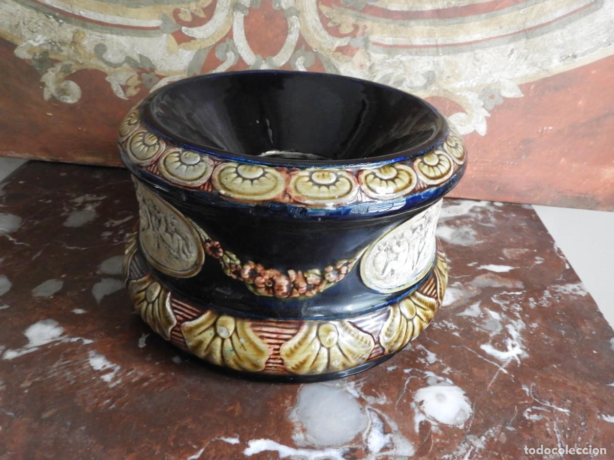 Antig&uuml;edades: ESCUPIDERA DE PORCELANA DE MANISES - Foto 6