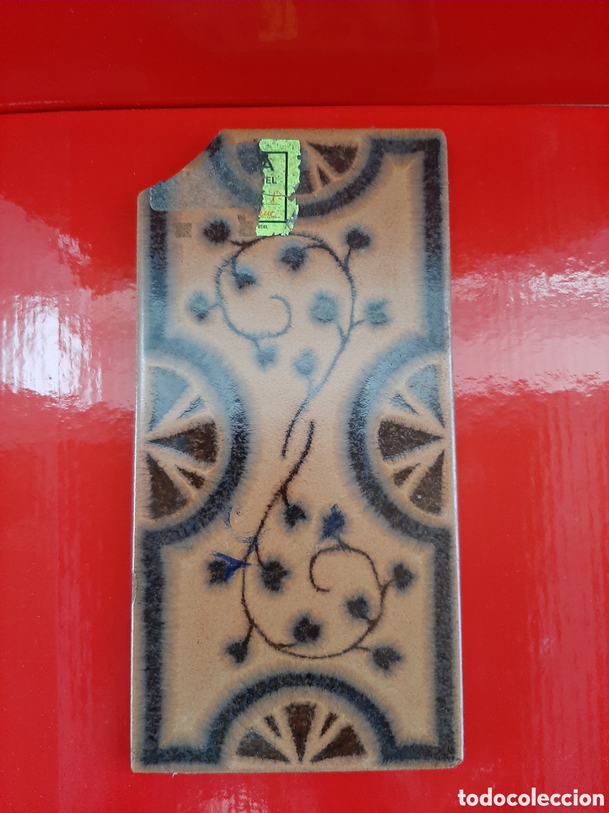 Antig&uuml;edades: Antiguo azulejo ceramica - Foto 1