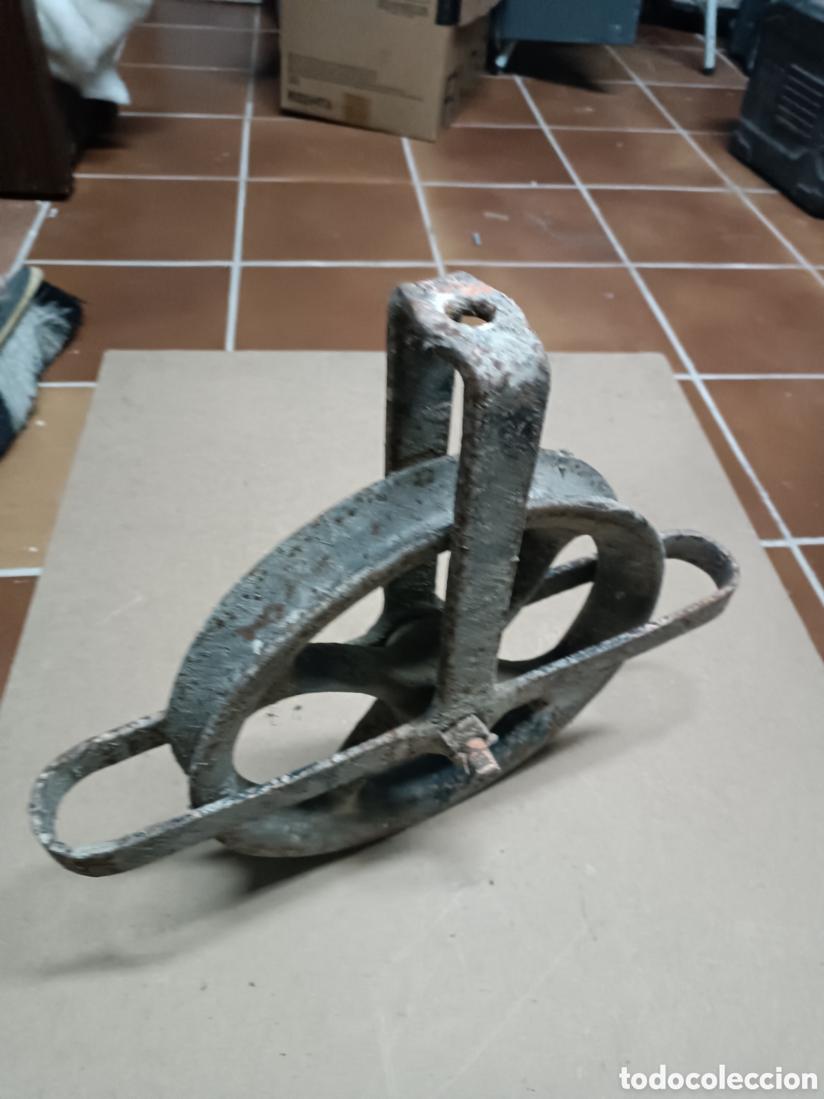 Antig&uuml;edades: ANTIGUA POLEA DE HIERRO FORJADO - Foto 3