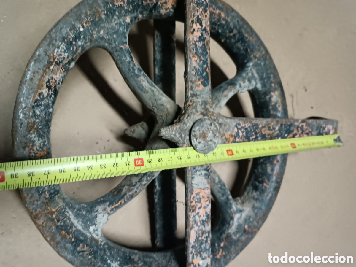 Antig&uuml;edades: ANTIGUA POLEA DE HIERRO FORJADO - Foto 11