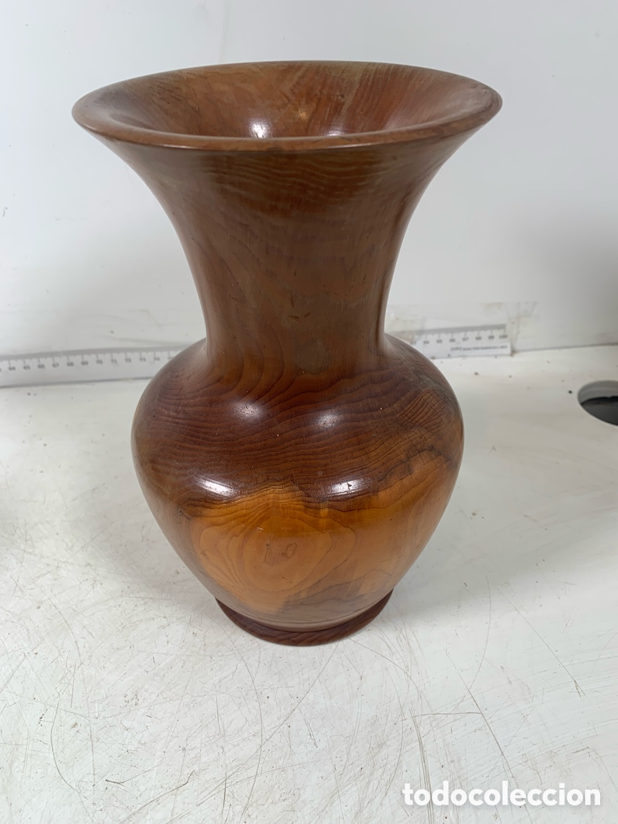 Antig&uuml;edades: 01_ Jarr&oacute;n florero de madera - Foto 3