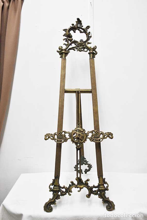 Antig&uuml;edades: ATRIL O CABALLETE DE BRONCE ESTILO LUIS XV - Foto 1