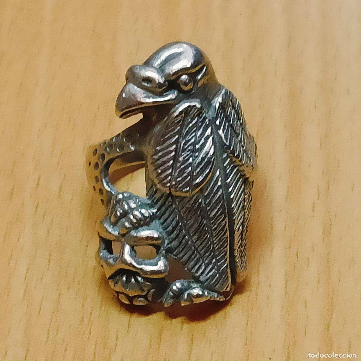 Antig&uuml;edades: ANILLO DE PLATA 925 - CUERVO CON CALAVERA 11GR - Foto 1