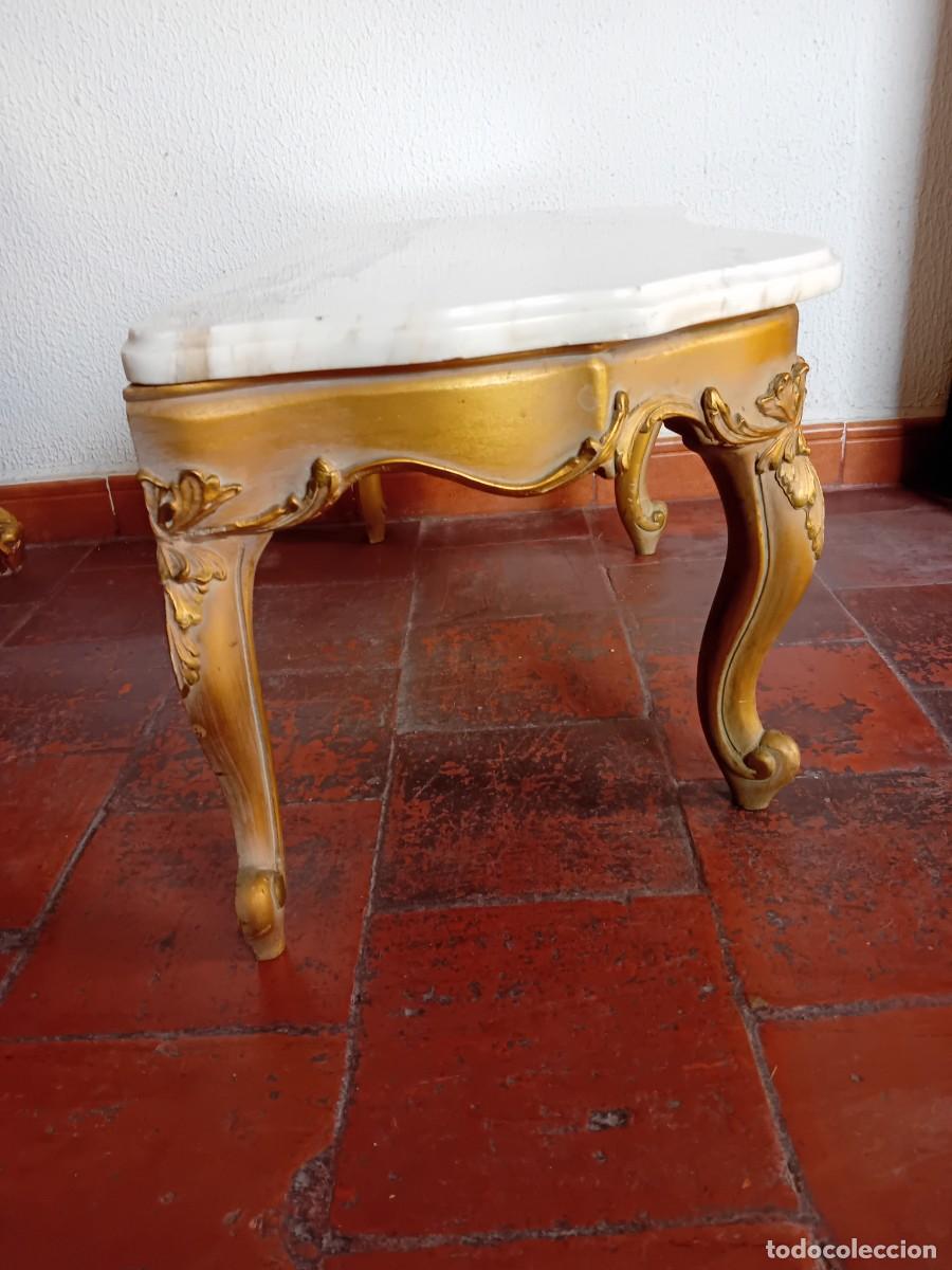Antig&uuml;edades: Mesa credencia dorada con m&aacute;rmol veteado - Foto 3