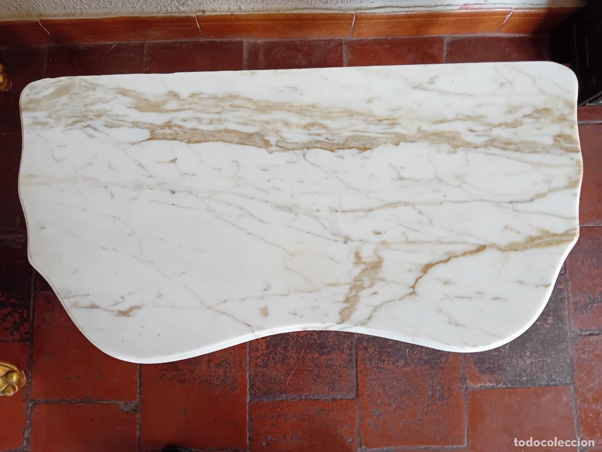 Antig&uuml;edades: Mesa credencia dorada con m&aacute;rmol veteado - Foto 6