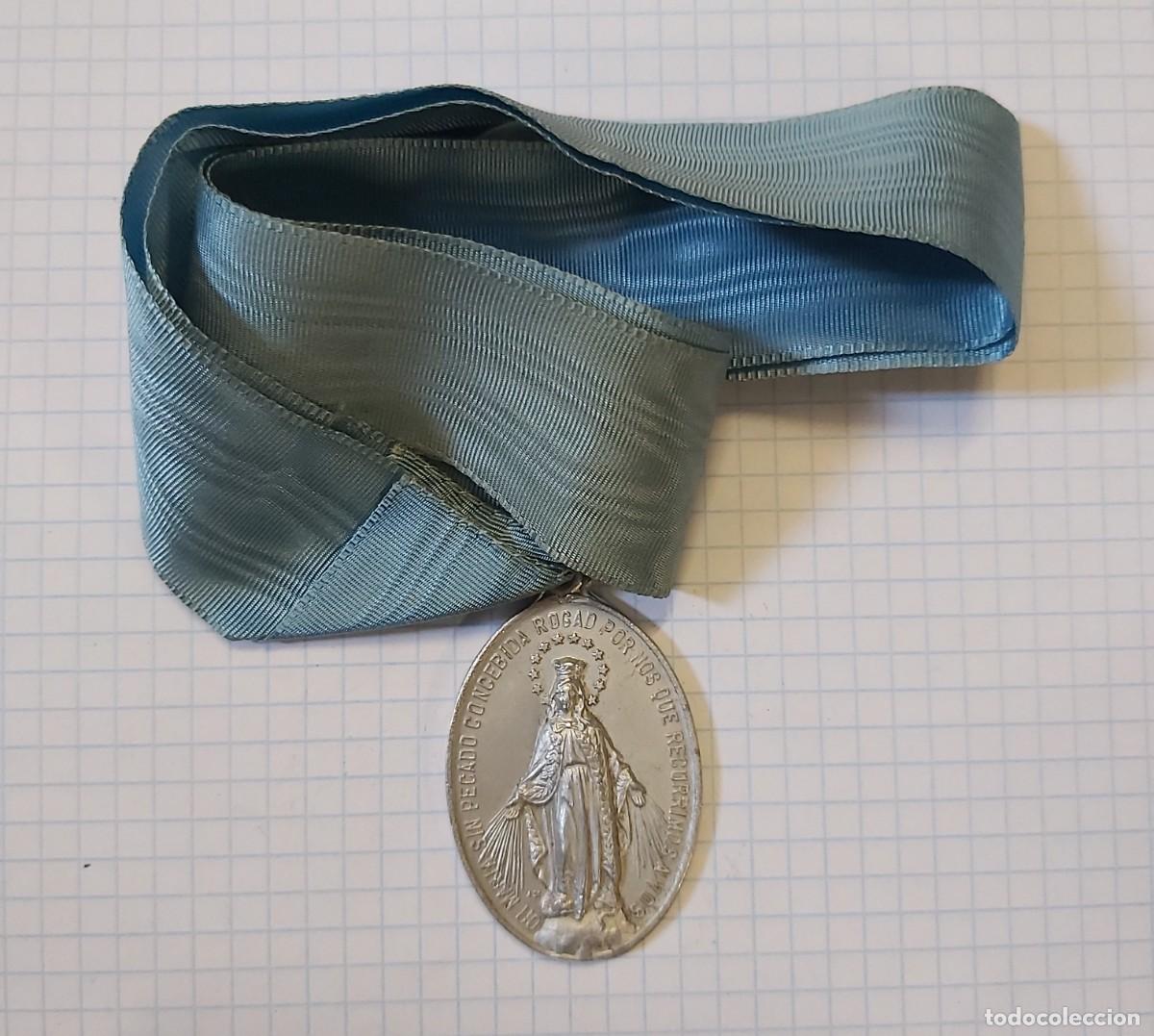 Antig&uuml;edades: Medalla religiosa de cuello - Foto 1