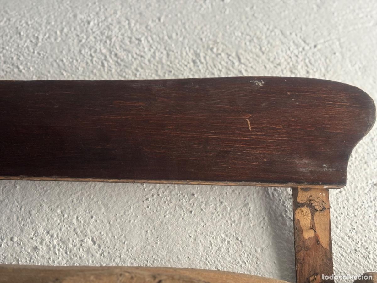 Antig&uuml;edades: Antigua coronaci&oacute;n de mueble - Foto 3