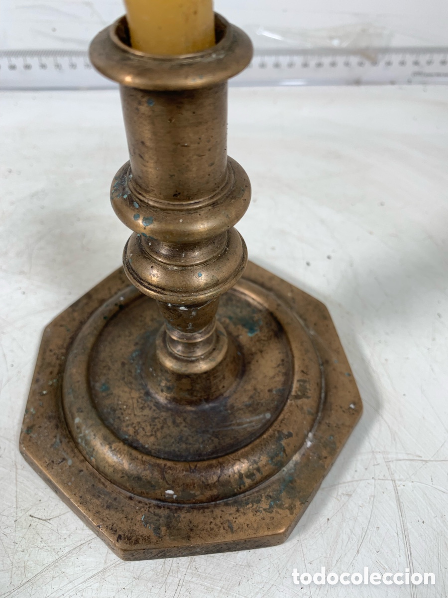 Antig&uuml;edades: 01_ candelabro bronce - Foto 3