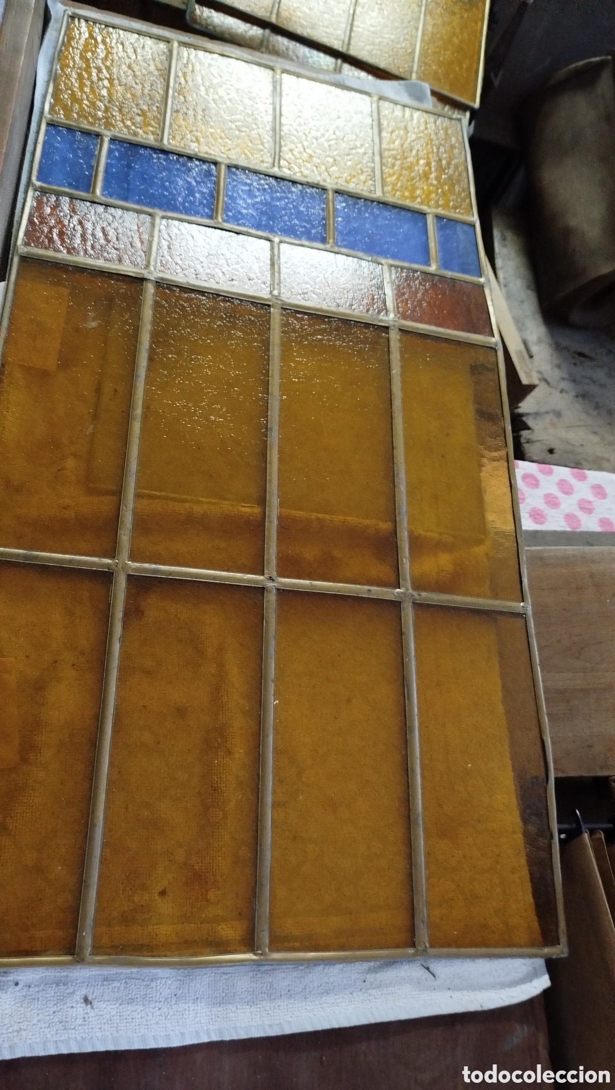 Antig&uuml;edades: Vidrieras emplomadas - Foto 1