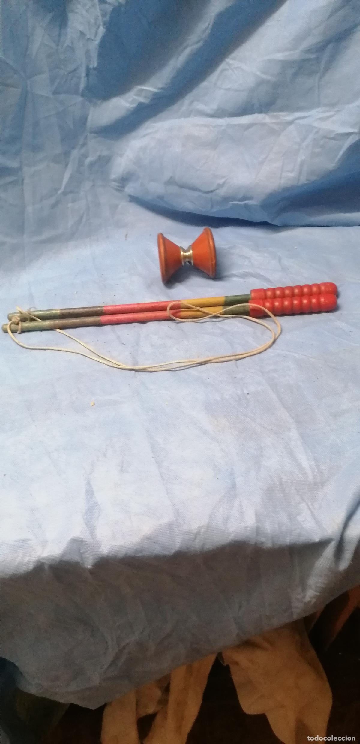 Antiques: ANTIGUO DIABOLO CON SUS PALOS A&Ntilde;OS 50
