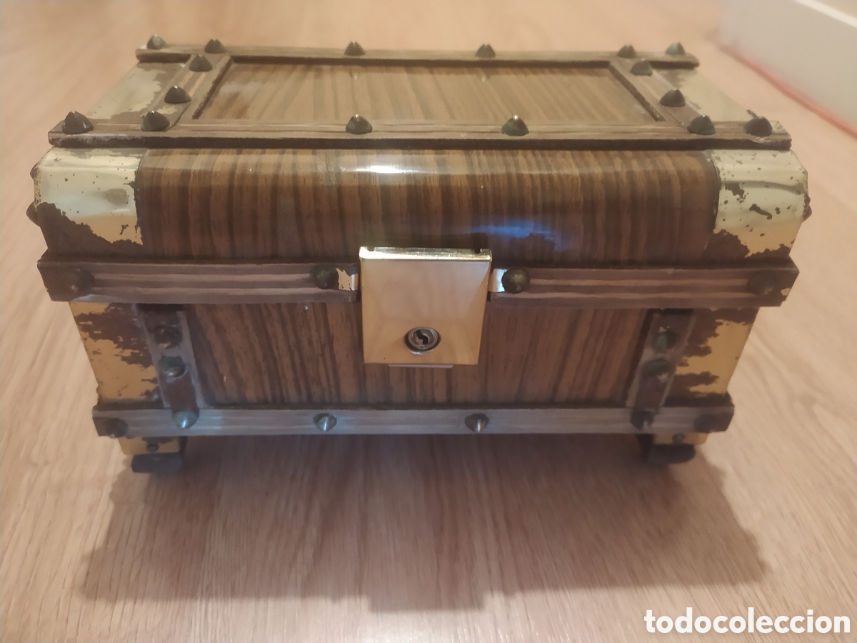 Antig&uuml;edades: Arc&oacute;n mini madera y chapa - Foto 1