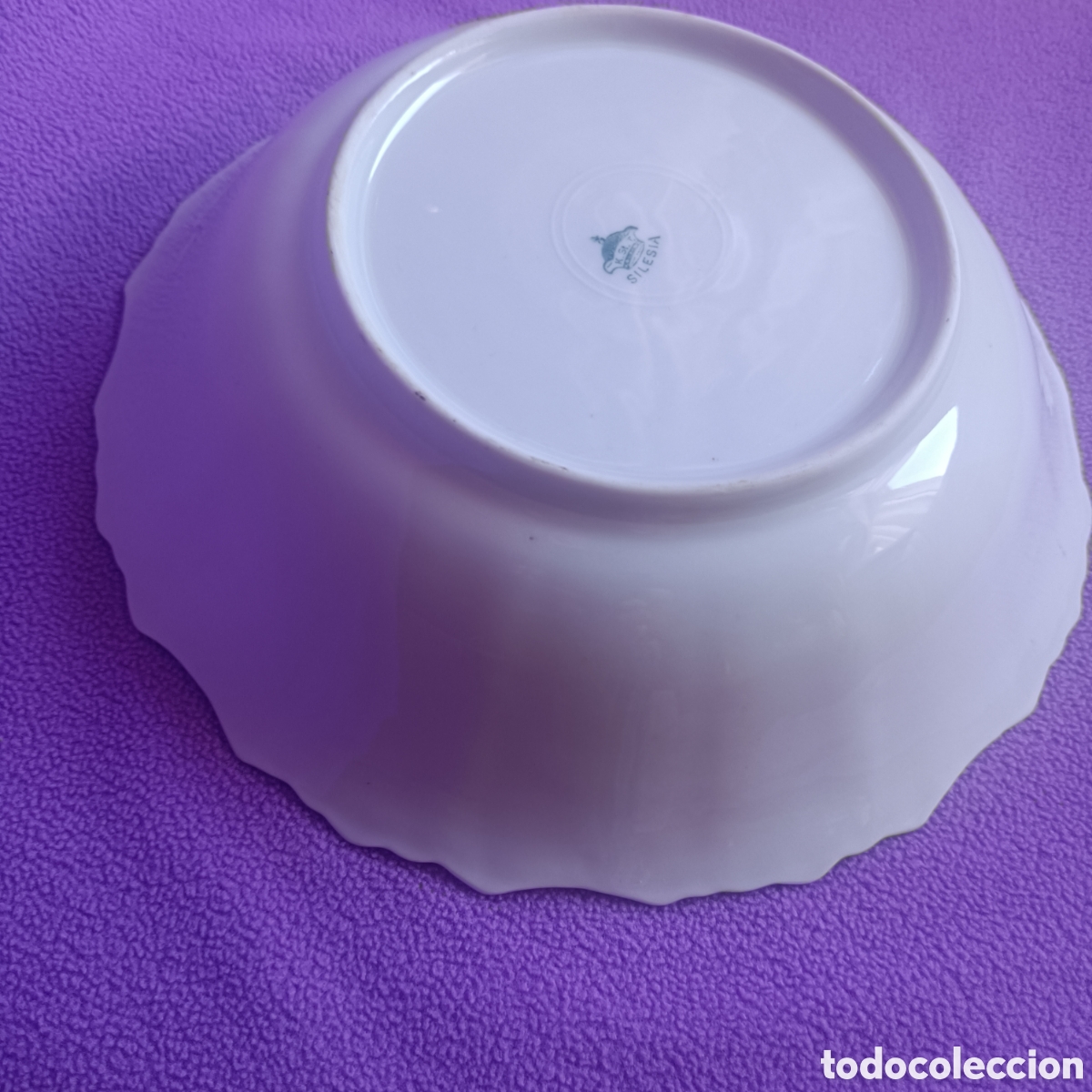 Antig&uuml;edades: Fuente de porcelana - Foto 5