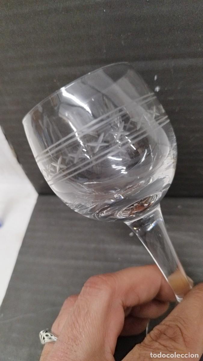 Antig&uuml;edades: Antigua copa de cristal tallado - Foto 2