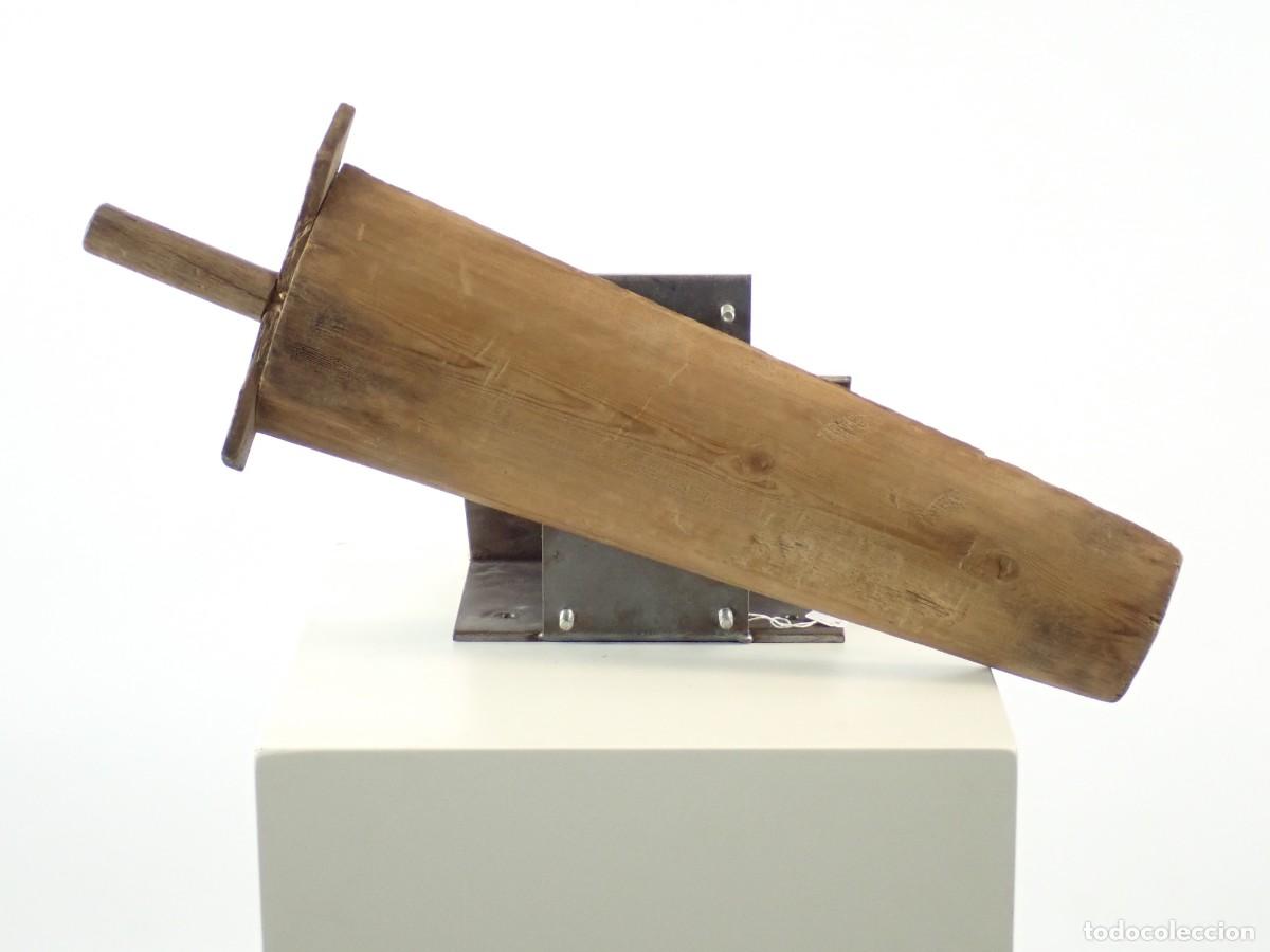 Antig&uuml;edades: MOLDE DE MADERA PARA TEJAS - Foto 1