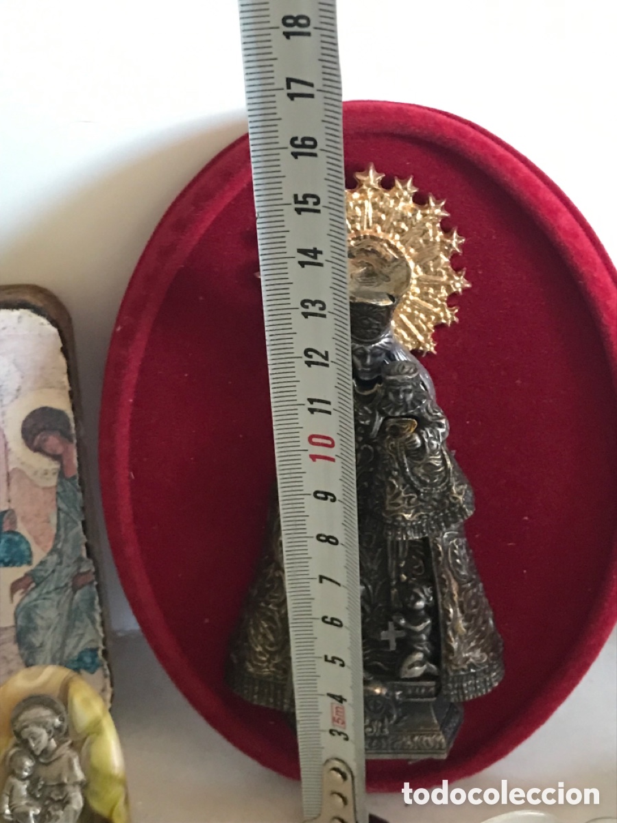 Antig&uuml;edades: Lote religioso - Foto 2